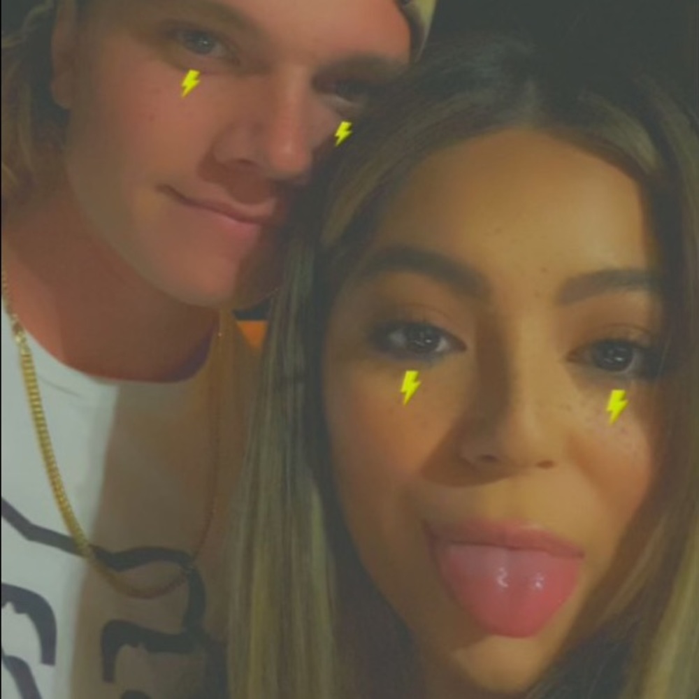 Meet your Posher, Chris & karly